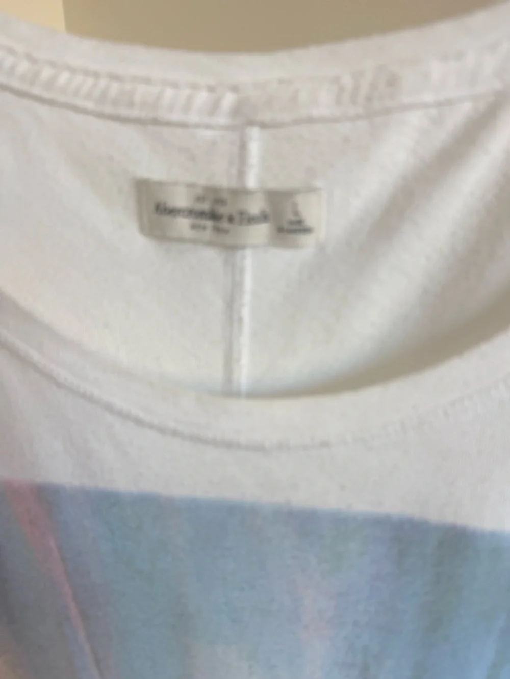 A&F Abercrombie & Fitch Women’s Top Graphic Scoop Neck Women's Tee Shirt Size L